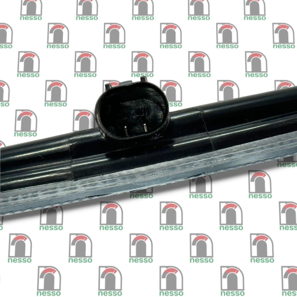 22AA991GP Smoked Tinted RIGHT LED Side Blinker Marker Light Mclaren GT